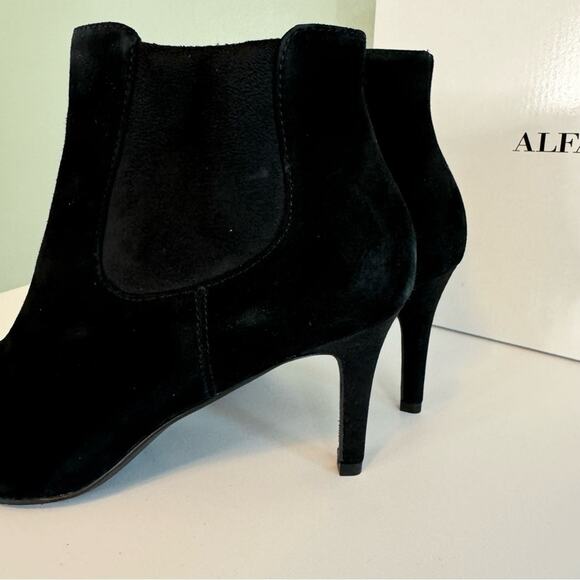 Alfani Women's Black Suede Pointed Toe Zip Heels Jacklynnel Ankle Boots 7M NIB - Picture 9 of 14